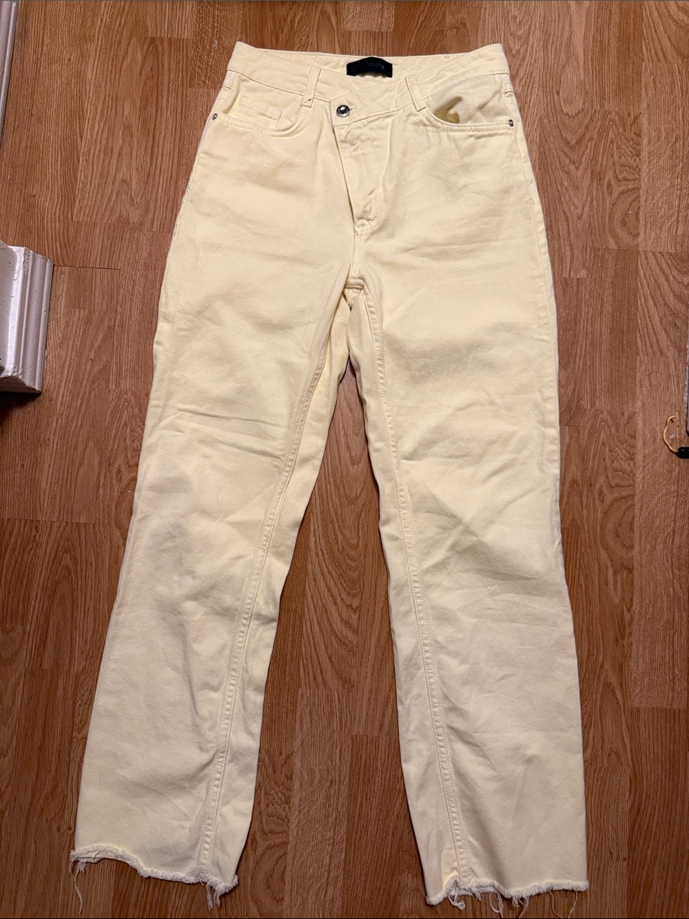Zara Pale Yellow Straight Jeans